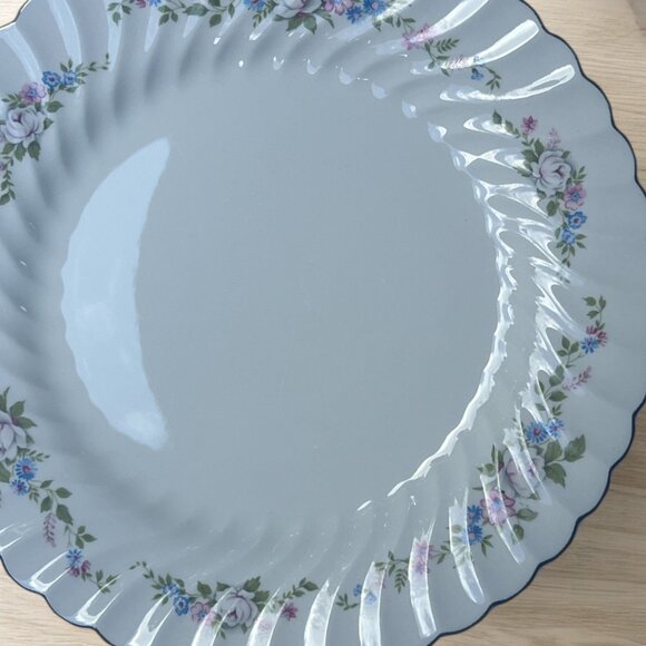 Sovereign Potters Bloomsbury R215-67 Floral Bone China Dinner Plate 10" Scallope - Picture 4 of 10